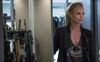 Saiba mais sobre a personagem de Charlize Theron em Doutor Estranho no Multiverso da Loucura