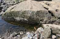 Seca histórica na Europa está revelando as "pedras da fome" em vários rios, o que indicaria "tempos sombrios"