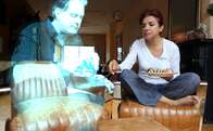 Espanhola quer ser a primeira mulher do mundo a se "casar" com um holograma